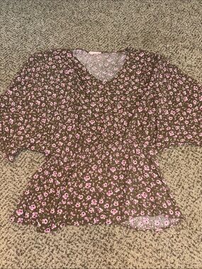 Oddy Brown Floral V-Neck Dolman Peplum Blouse with Pink Flowers Small